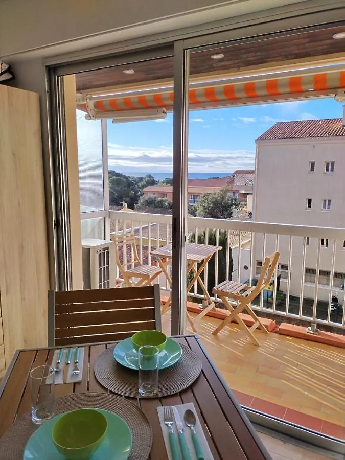Apartment Studio Tout A Pied - Vue Sur Mer Saint Aygulf